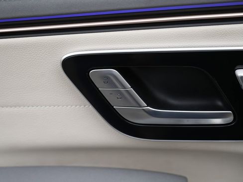 Used 2023 Mercedes-Benz EQS 450+ 4MATIC Sedan image 25