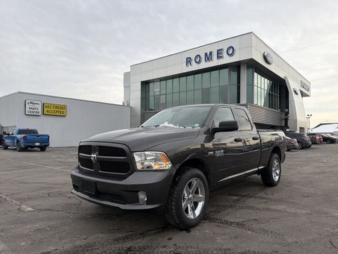 Used 2018 RAM 1500 Express w/ Express Value Package image 1