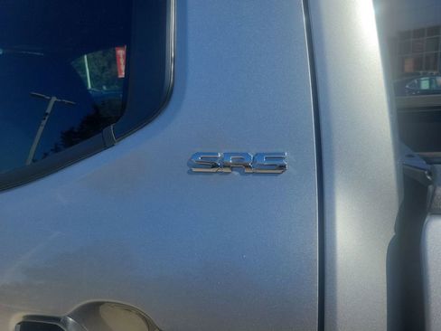 Certified 2025 Toyota Tacoma SR5 image 4