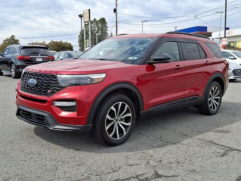 Used 2020 Ford Explorer ST image 3