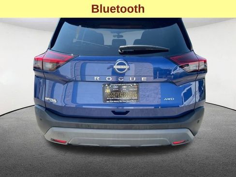 Used 2022 Nissan Rogue S image 10