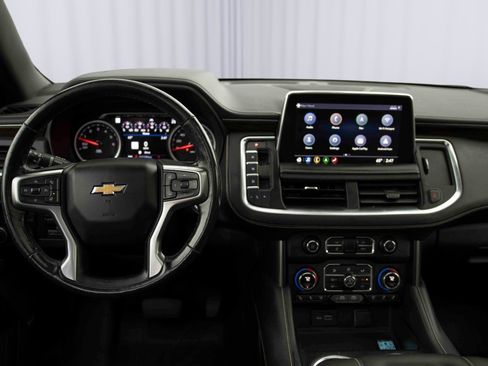 Used 2021 Chevrolet Tahoe Premier w/ Premium Package image 3