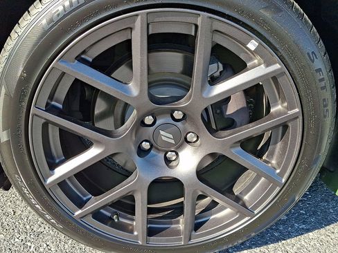 Used 2019 Dodge Charger R/T w/ Stars & Stripes Edition RWD image 9