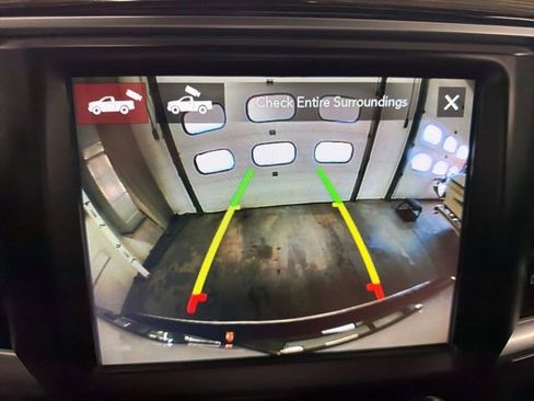 Used 2018 RAM 2500 Limited image 23