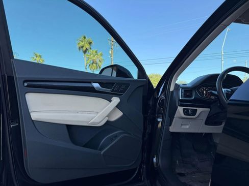 Used 2018 Audi Q5 2.0T Premium Plus w/ Premium Plus Package image 36