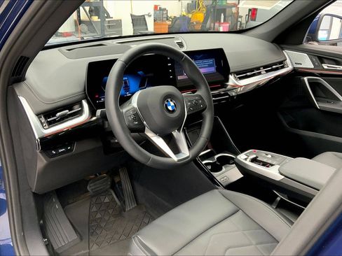 Used 2025 BMW X1 xDrive28i w/ Premium Package AWD/4WD image 21