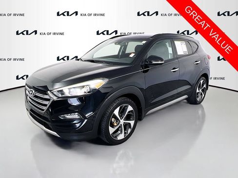 Used 2017 Hyundai Tucson Limited w/ Limited Ultimate Package 03 FWD image 3