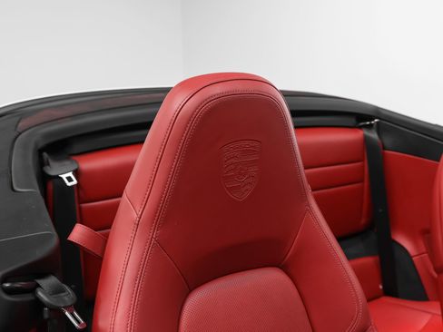 Certified 2022 Porsche 911 Carrera 4S AWD/4WD image 27