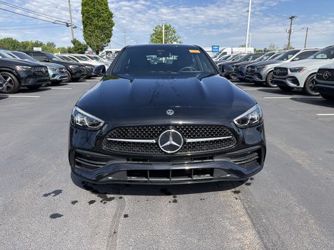 Used 2024 Mercedes-Benz C 300 4MATIC Sedan image 3