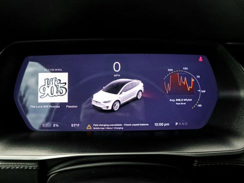 Used 2020 Tesla Model X Long Range image 21