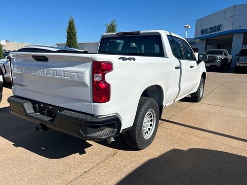Used 2025 Chevrolet Silverado 1500 W/T w/ Trailering Package AWD/4WD image 7