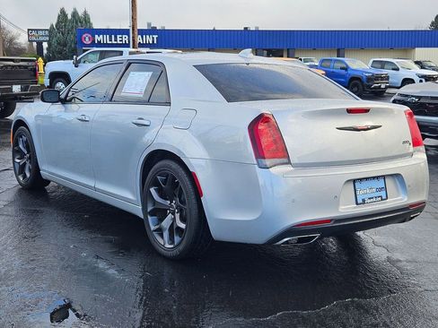 Used 2023 Chrysler 300 S image 4