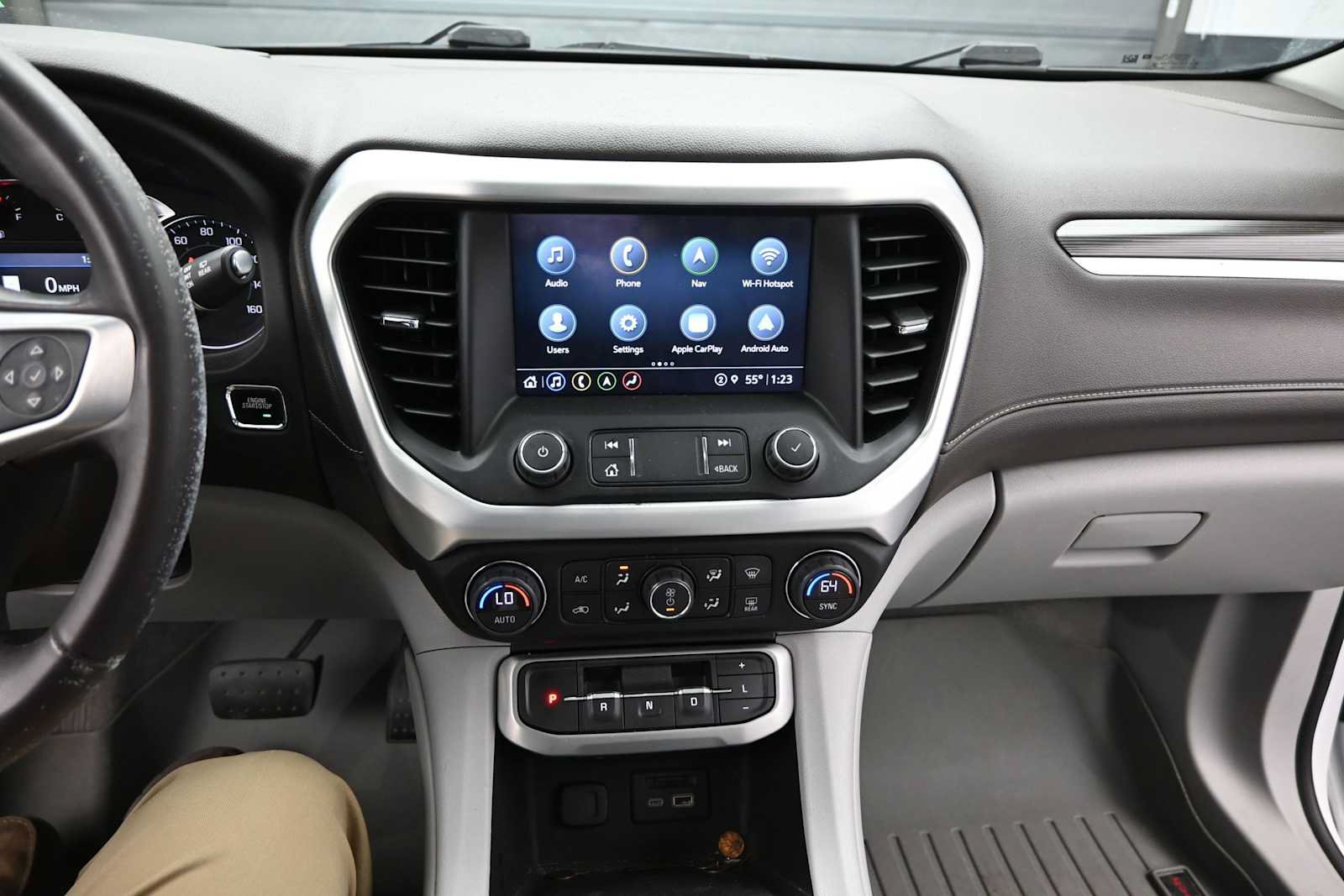 Used 2021 GMC Acadia SLT w/ LPO, Floor Liner Package AWD/4WD image 14