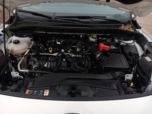 Used 2022 Ford Escape Titanium image 37