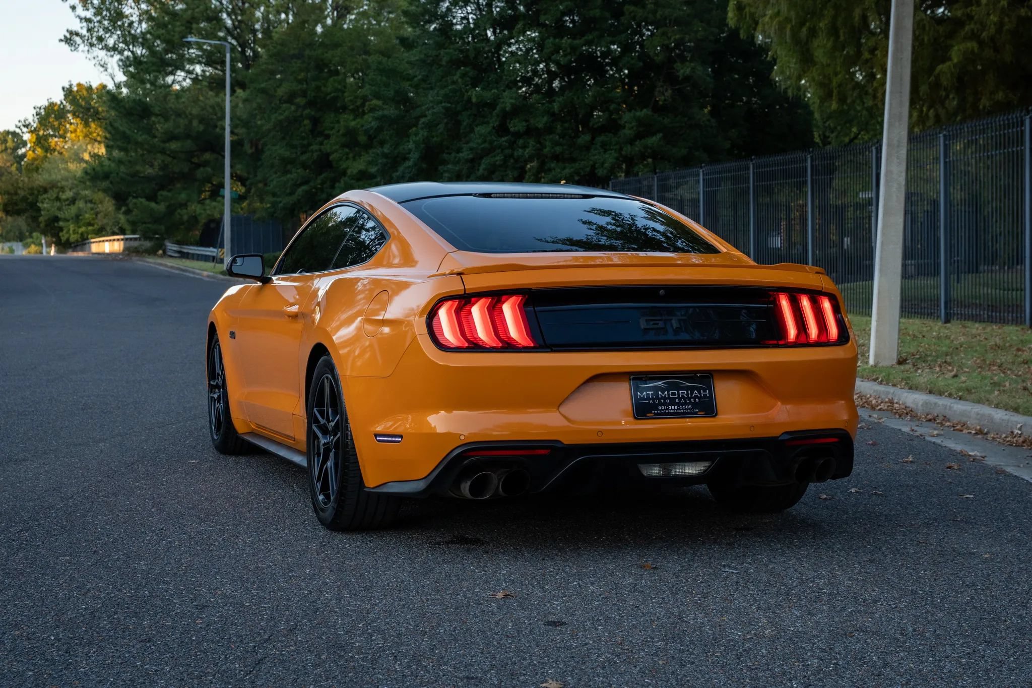 Used 2018 Ford Mustang GT RWD image 7
