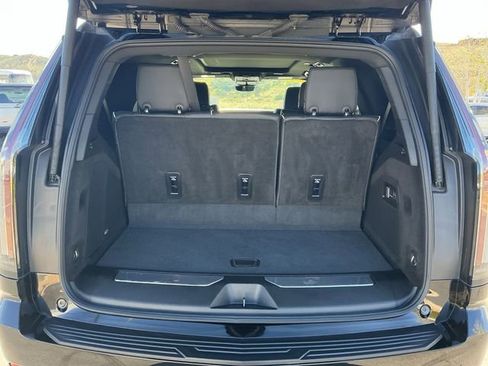 Used 2025 Cadillac Escalade Sport w/ LPO, ONYX Package AWD/4WD image 20