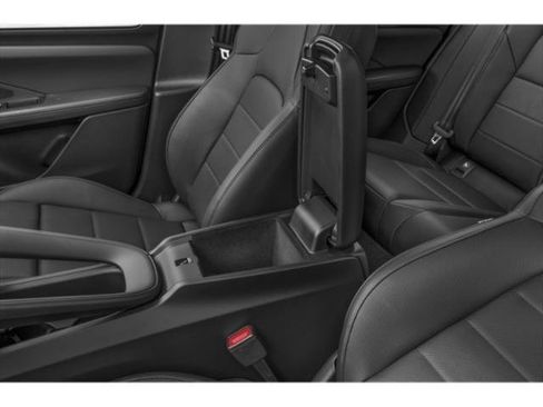 Used 2025 Porsche Macan Turbo Electric image 16