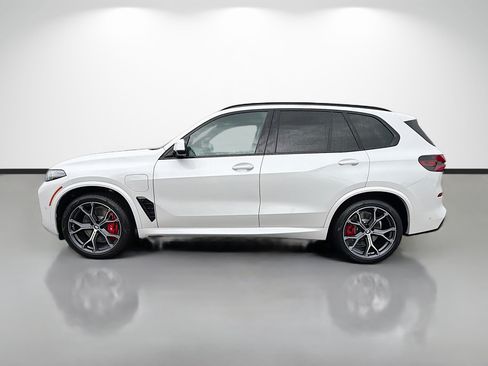 New 2026 BMW X5 xDrive50e w/ M Sport Package AWD/4WD image 6