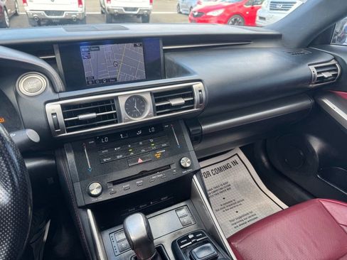 Used 2016 Lexus IS 300 AWD image 39