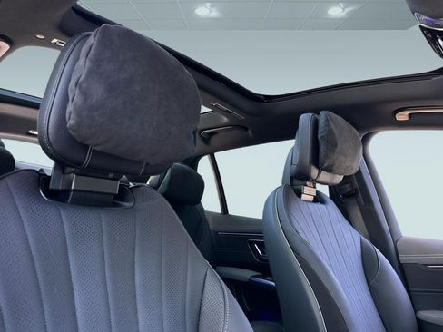New 2026 Mercedes-Benz EQS 400 4MATIC SUV image 25