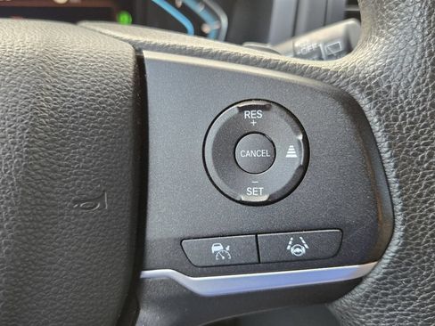 Used 2024 Honda Odyssey EX image 25