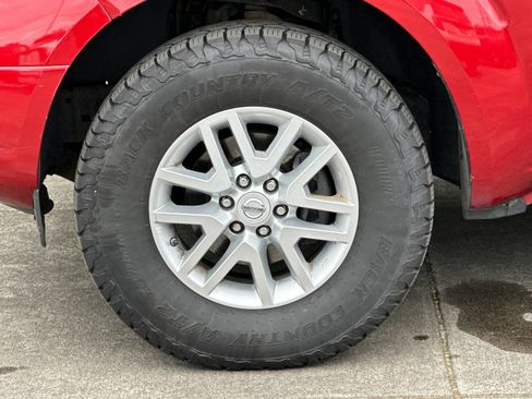 Used 2016 Nissan Frontier SV AWD/4WD image 22