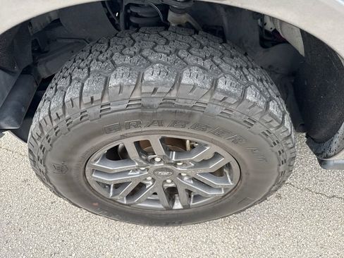 Used 2021 Ford Ranger Lariat w/ Tremor Off-Road Package AWD/4WD image 12