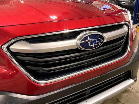 Used 2021 Subaru Outback Limited image 30