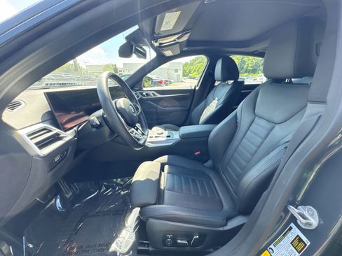 Used 2025 BMW i4 xDrive40i w/ M Sport Package AWD/4WD image 10