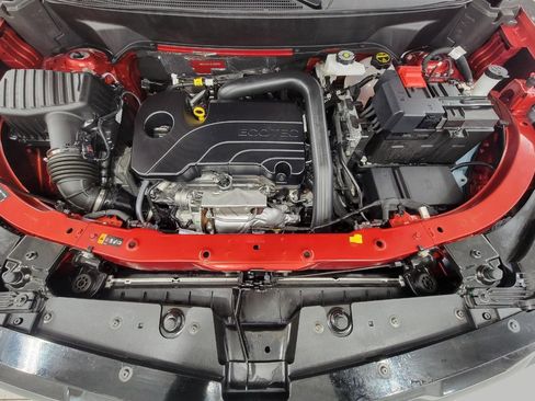 Certified 2025 Chevrolet Equinox RS image 9