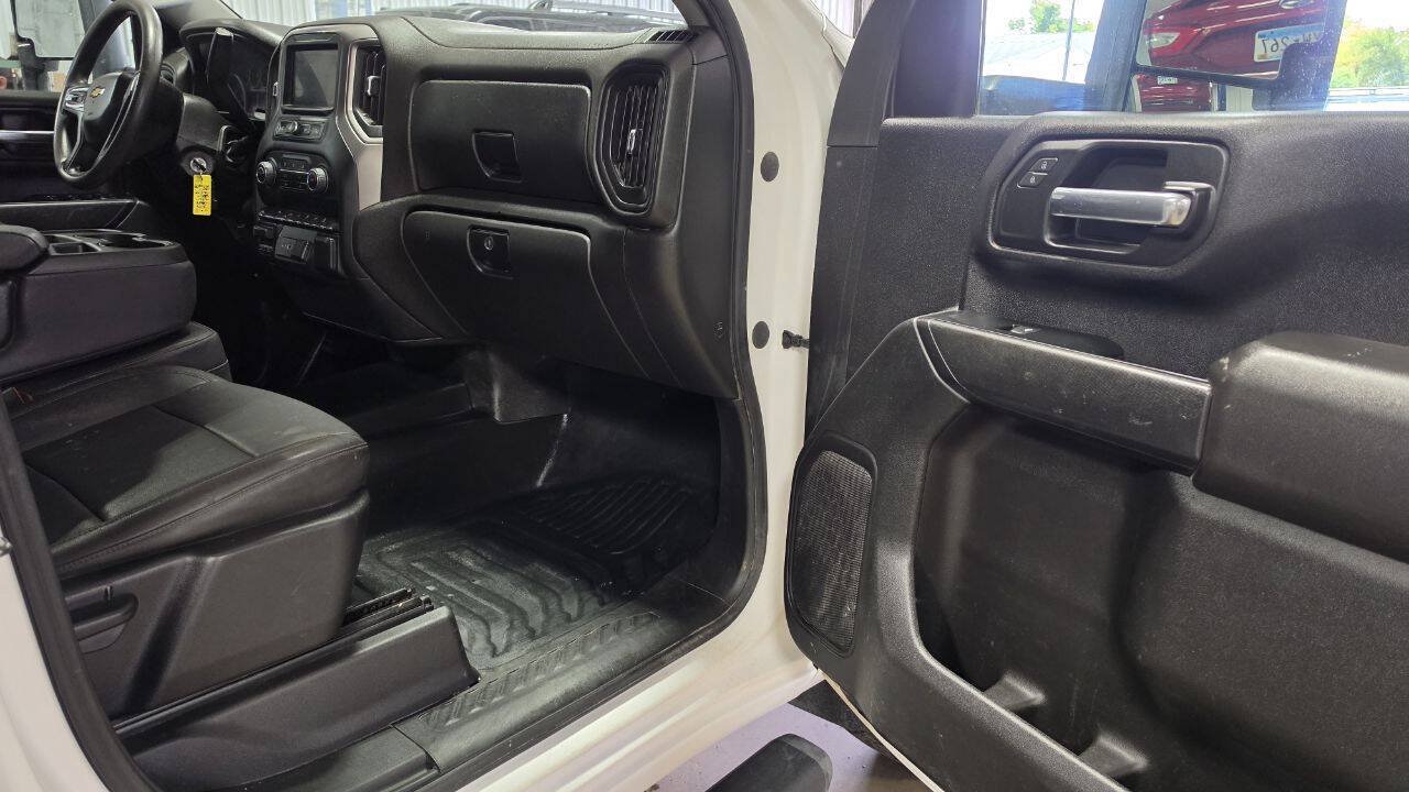 Used 2023 Chevrolet Silverado 2500 W/T w/ WT Convenience Package AWD/4WD image 17