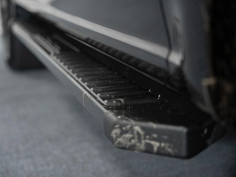 Certified 2023 Ford F150 Lariat w/ Equipment Group 502A High image 22