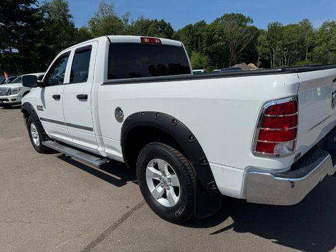 Used 2014 RAM 1500 ST w/ SXT Appearance Group AWD/4WD image 10