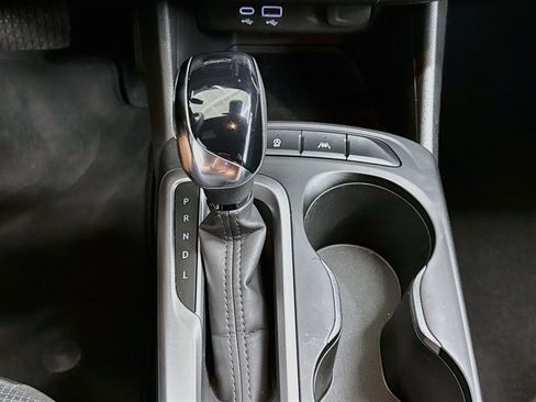 Used 2025 Buick Envista Preferred FWD image 23