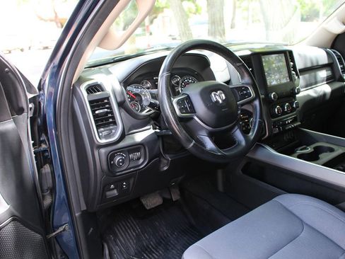 Used 2019 RAM 1500 Big Horn AWD/4WD image 7