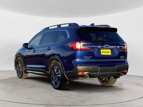 New 2026 Subaru Ascent Limited image 3