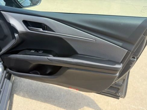Used 2026 Toyota Camry SE w/ Multimedia Upgrade Package FWD image 15