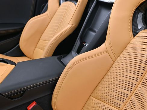 Used 2025 Chevrolet Corvette Z06 image 17