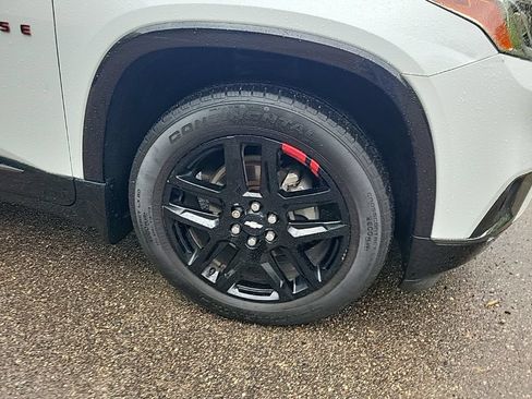 Used 2018 Chevrolet Traverse Premier w/ Redline Edition AWD/4WD image 21