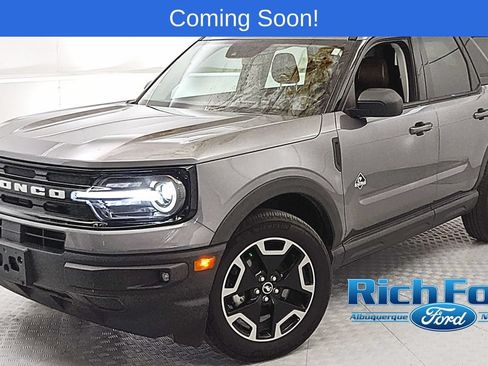 Used 2023 Ford Bronco Sport Outer Banks w/ Tech Package AWD/4WD image 6