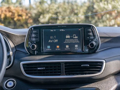 Used 2020 Hyundai Tucson Value FWD image 18