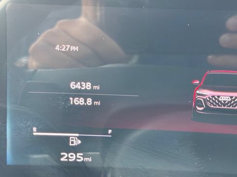 Used 2025 Audi Q5 Premium Plus w/ Premium Plus AWD/4WD image 23