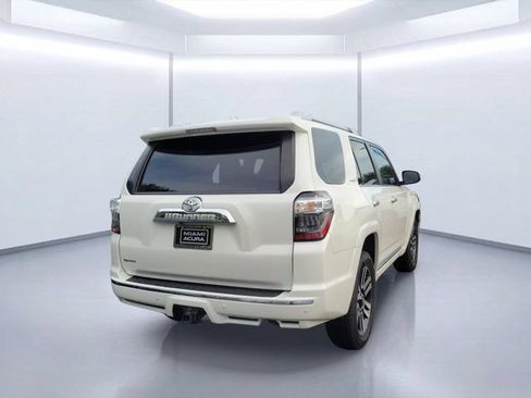 Used 2022 Toyota 4Runner Limited RWD image 4