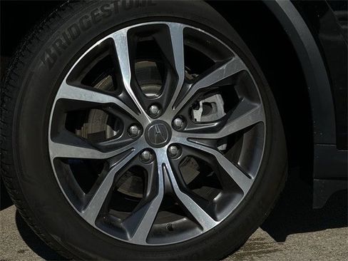 Certified 2024 Acura MDX SH-AWD w/ Technology Package image 10