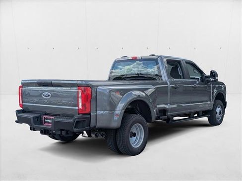New 2026 Ford F350 XL image 2