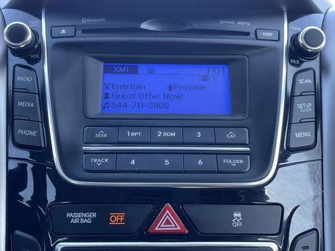 Used 2013 Hyundai Elantra GT w/ Touch & Go Pkg image 19