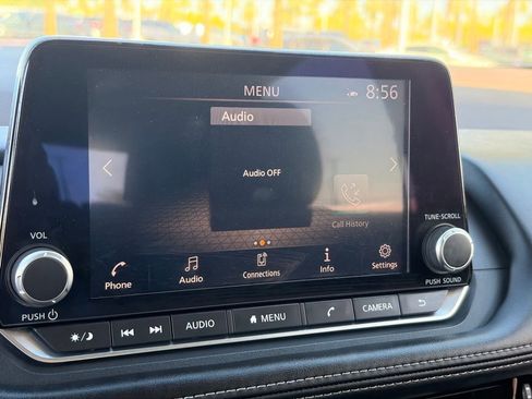 Certified 2022 Nissan Rogue SV FWD image 21