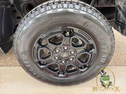 Used 2025 Ford Ranger Lariat w/ Black Appearance Package AWD/4WD image 7