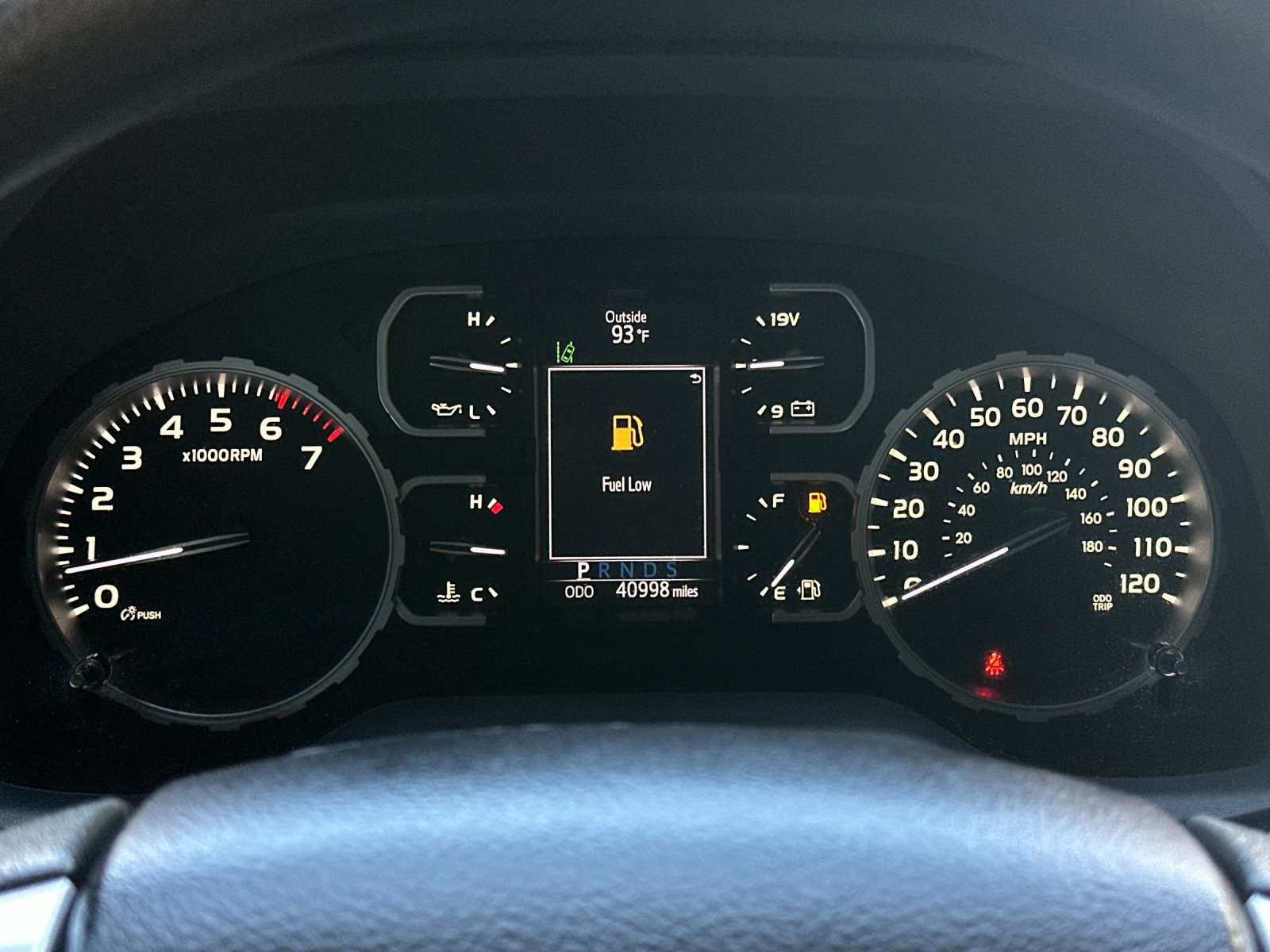 Used 2021 Toyota Tundra SR5 w/ SR5 Upgrade Package AWD/4WD image 20