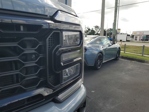 New 2026 Ford F250 Lariat w/ Black Appearance Package image 4